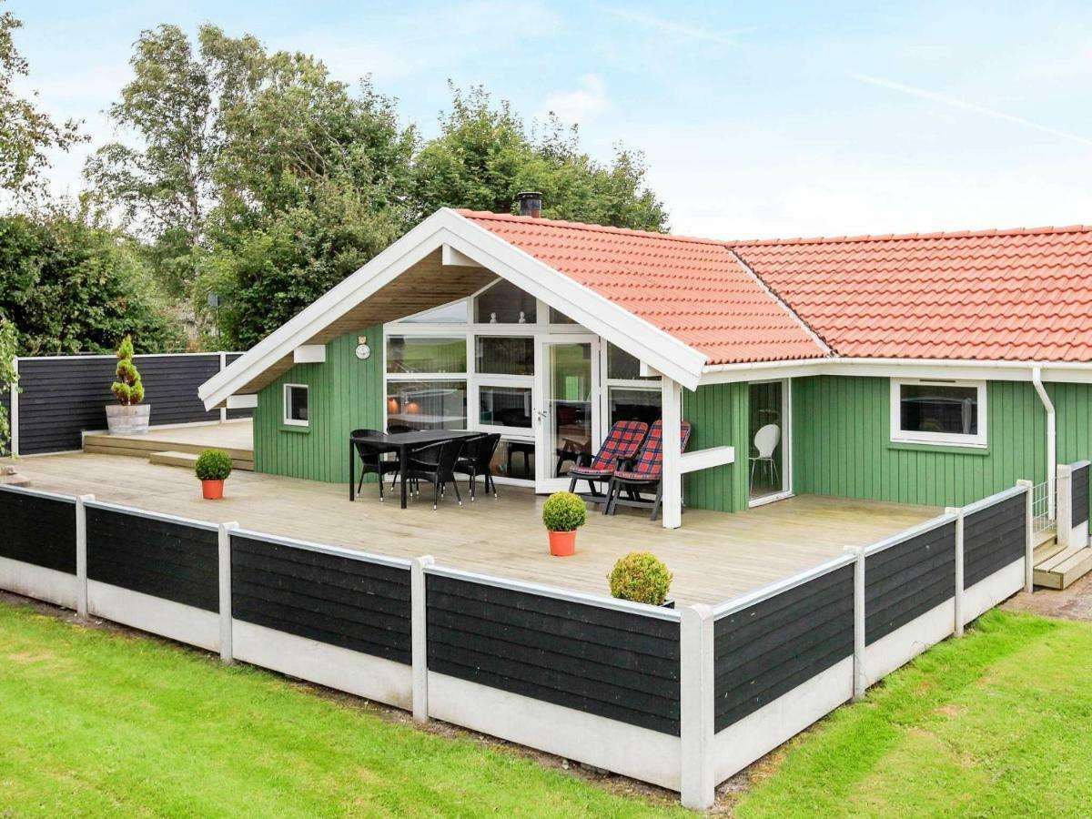 6 Person Holiday Home In Otterup Buitenkant foto