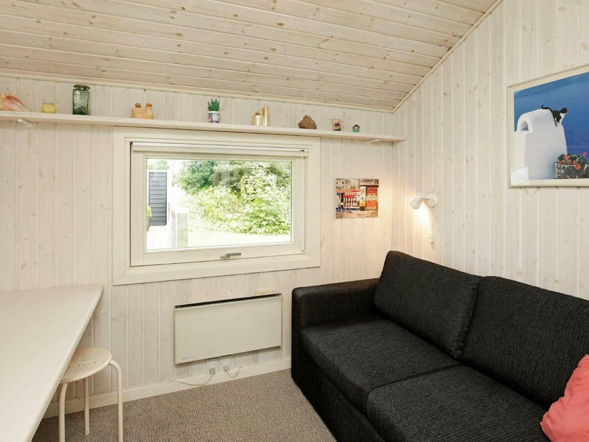 6 Person Holiday Home In Otterup Buitenkant foto